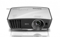 Máy chiếu Benq W750